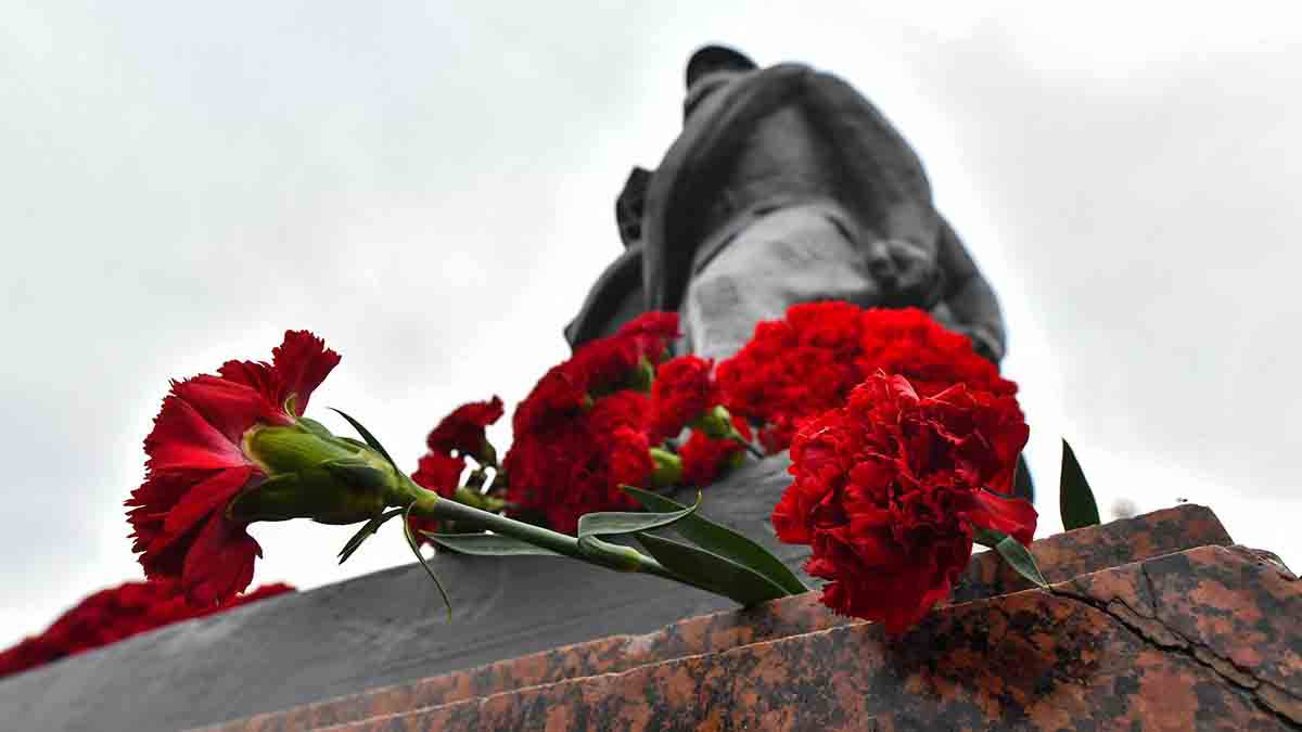 В ДНР ответили на предложение мэра Львова обменять останки советских воинов