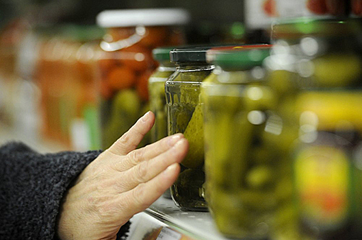 Благотворительную раздачу продуктов предлагают освободить от налогов