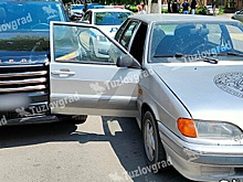 В Новочеркасске попал в ДТП автомобиль Александра Розенбаума