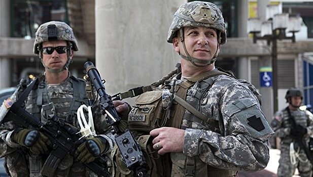В США нацгвардия выдвинулась к границе с Мексикой