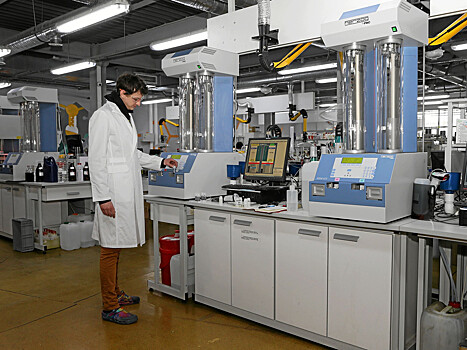 Щепотка бора, капля молибдена: ищем европейские присадки на российских маркетплейсах