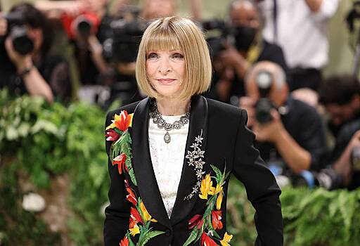 Модельер раскрыла неожиданную причину отказа главреда Vogue в приглашении на Met Gala