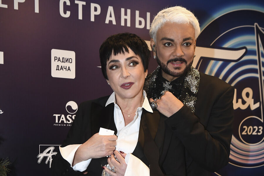 Адвокат рассказал, грозит ли Лолите иск от Киркорова