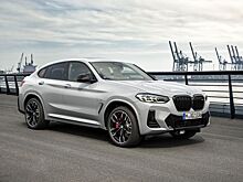 Компания BMW полностью рассекретила обновленные кроссоверы X3 и X4
