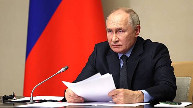 Путин назвал себя предсказуемым человеком, «действующим по плану»