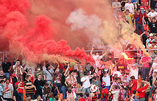 Около 500 россиян поддержат ФК "Црвена Звезда" из гостевого сектора в матче с ЦСКА