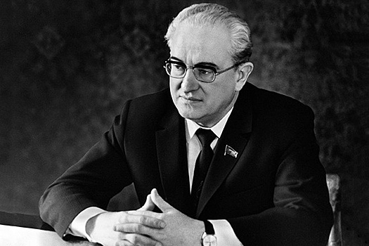 \"После смерти Брежнева\": как Юрий Андропов планировал изменить СССР
