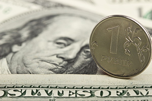 Курс доллара: Сбербанк ухудшил прогноз по рублю
