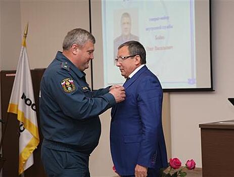 Генеральный директор АО "Самаранефтегаз" Гани Гилаев награжден медалью МЧС России