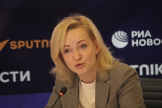 «Наших волонтеров хорошо знают в зоне СВО»: в Кирове прошел форум Комитета семей воинов Отечества