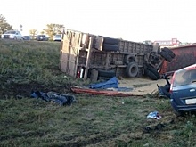 В Башкортостане столкнулись КамАЗ и Ford Fusion: шестеро пострадали