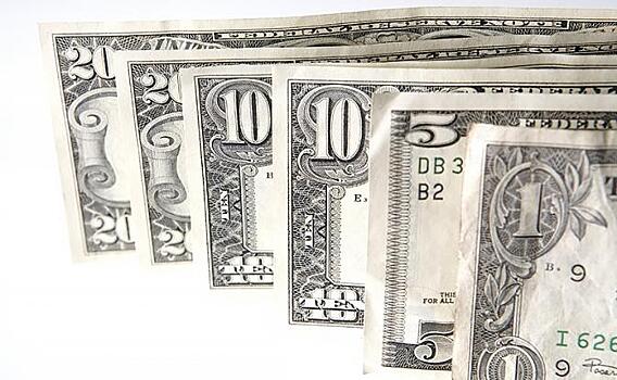 Курс доллара может упасть из-за действий «коллективного Востока» в израильском конфликте