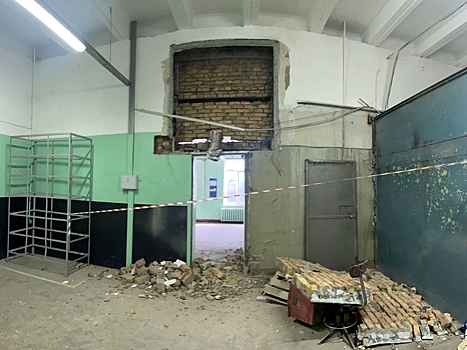 В Пензе организована проверка по факту травмирования рабочего, на которого упал фрагмент кирпичной кладки