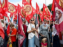 Патриарх Кирилл: В молитвенных шествиях издревле участвовали семьями