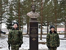 В Оленино открыли бюст герою Чеченской войны из "бессмертной" шестой роты
