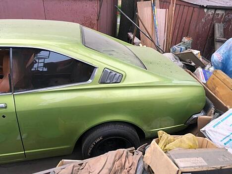 Ретроавтомобиль обнаружен при сносе незаконного гаража во Владивостоке