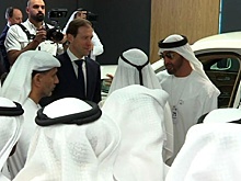 Изначально бронированный: Мантуров рассказал, в чем Aurus превосходит конкурентов