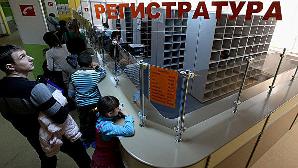 В Петербурге во всех детских поликлиниках введут электронные медкарты