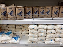 «Разбирают моментально» — в магазинах Урала возник дефицит сахара