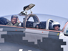 Полет Порошенко вызвал вопросы