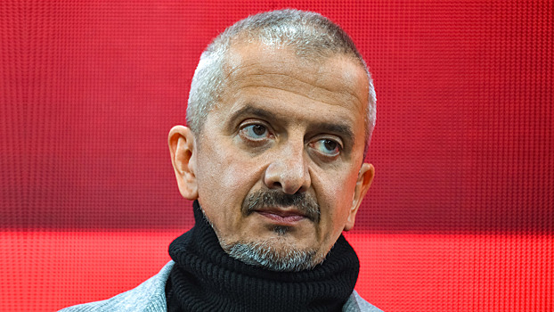 Эксперты высказались о назначении Богомолова и. о. ректора Школы-студии МХАТ