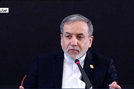 Глава МИД Ирана заявил о готовности ответить на военную эскалацию со стороны США