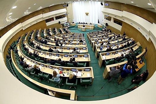 Сенаторы одобрили штрафы до 1 млн рублей для создателей финансовых пирамид