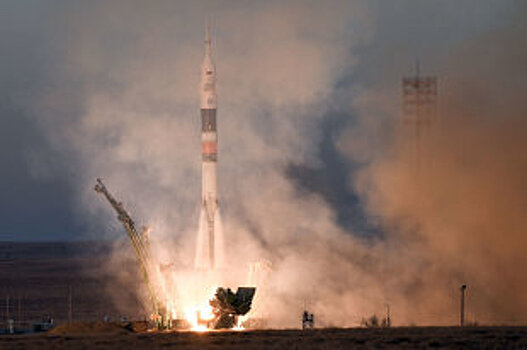 Первых туристов отправят к орбите уже в этом году