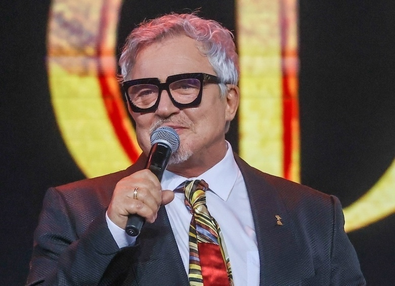 Дибров не выдержал: шоумен пристыдил коллег за издевательства над женщинами