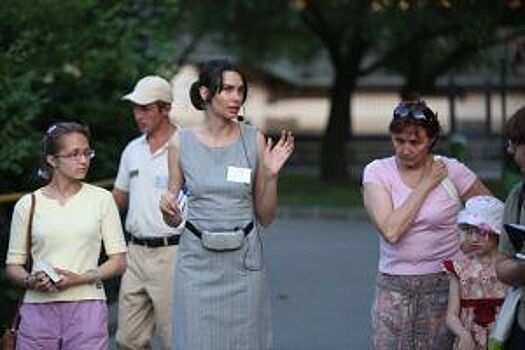 Экскурсию подготовили сотрудники библиотеки №15