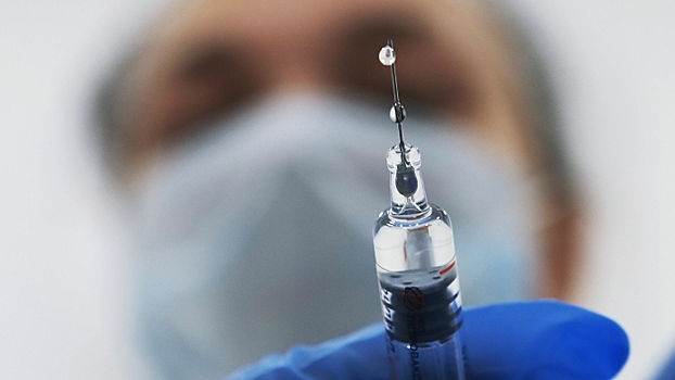 Лучше иммунитета: в РФ рассказали о вакцине от COVID
