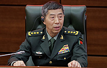 МИД КНР не располагает информацией об исчезновении министра обороны Ли Шанфу