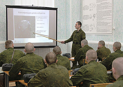 На российской военной базе в Армении началась подготовка водителей категории «С»