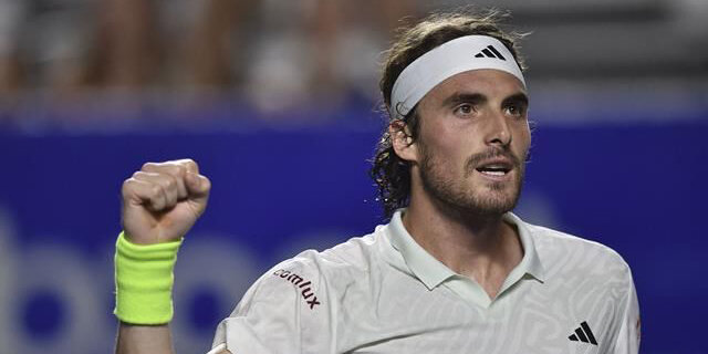 Циципас вышел в 70-й четвертьфинал на уровне ATP