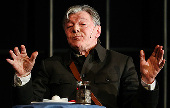 Александр Збруев сообщил о возвращении на сцену "Ленкома"