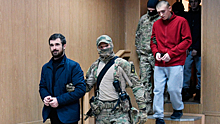 Задержанным за нарушение российской границы украинским морякам продлили арест