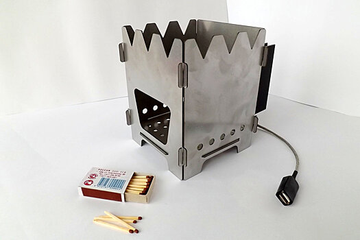 Изобретатель создал устройство для зарядки гаджетов от костра