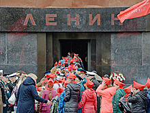 В ЛДПР призвали похоронить Ленина по-христиански