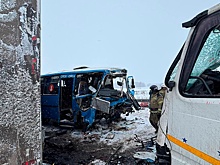 Появились кадры последствий смертельного ДТП в Омской области