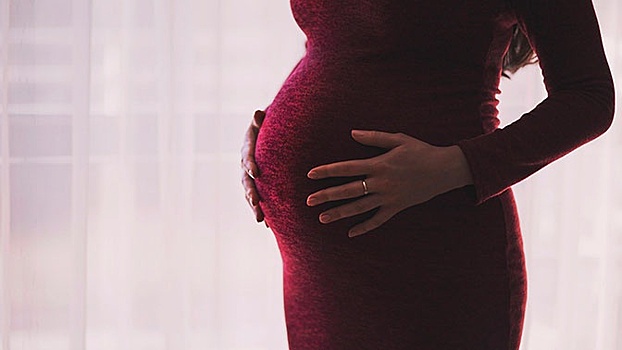 Беременность в разы повышает риск тяжелого течения COVID-19