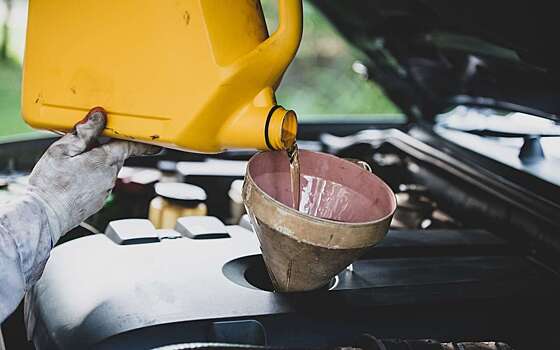 Какое масло заливать в старый мотор