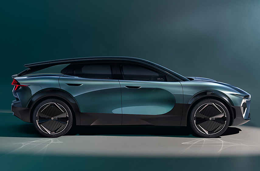 Прототип назван лабораторией на колёсах для демонстрации новейших достижений электромобильного отделения Ampere и партнёрских компаний. Коэффициент сопротивления воздуха равен 0,25, весит машина лишь 1750 килограммов.