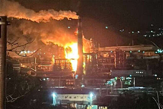 Нло реальные воронеж. Запуск ракеты медуза. Нло в небе. Нло над москвой 1992г. Небесные явления.