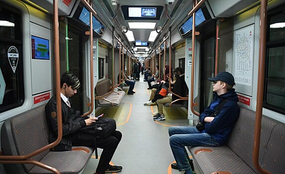 Кондиционеры московского метро перевели на летний режим работы
