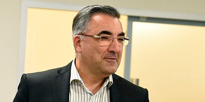 Леонид Вайсфельд: «В КХЛ используется мало механизмов выравнивания команд. Богатые «Торонто» и «Рейнджерс» давно не выигрывали и неизвестно, когда выиграют»