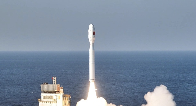 Китай совершил первый запуск ракеты-носителя «Цзелун-3»