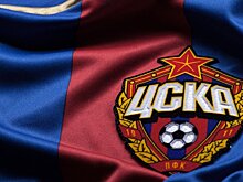 ЦСКА показал гостевую форму на новый сезон. Комплект белого цвета с красно-синими вставками вдохновлен 2005-м годом и победой в Кубке УЕФА