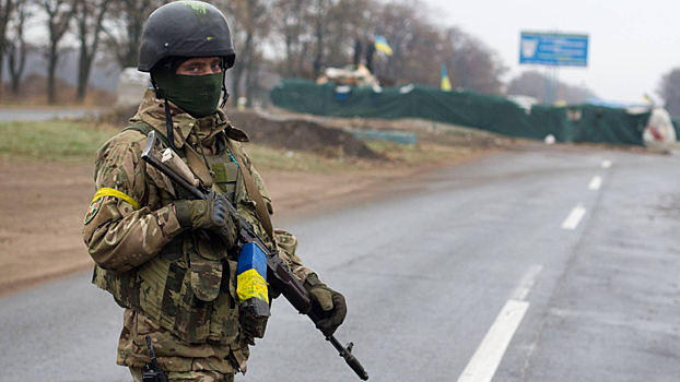 Украинские солдаты подорвались в Донбассе