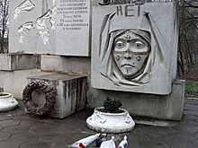 В Кизляре осквернили памятник жертвам теракта