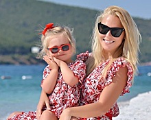 Вылитая мама! 2-летняя дочь Пелагеи присоединилась к певице на сочинском пляже